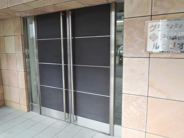 エントランス　エントランス