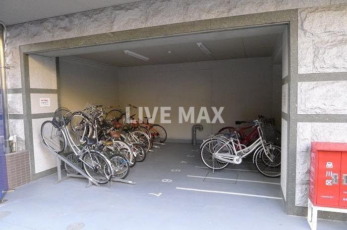 駐車場　駐輪場