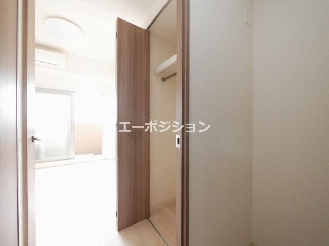収納　プレサンス難波セレクト