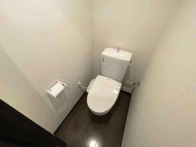トイレ　温水洗浄便座付き☆