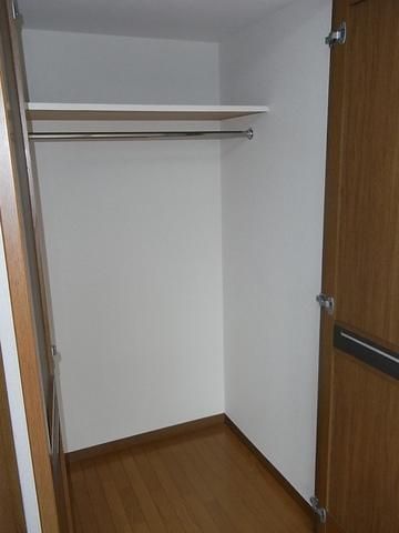収納　NULL