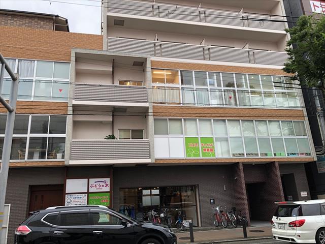幼稚園・保育園　コスモチャイルド保育園西宮園（幼稚園・保育園）まで128m