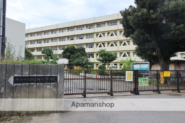 小学校　船橋市立坪井小学校（小学校）まで521m