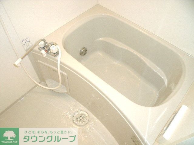 バス・シャワールーム　追い焚き機能付きバス