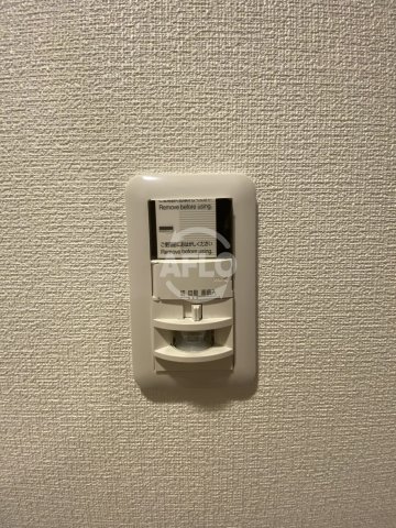 その他設備　アドバンス西梅田ジェイズ　人感センサー