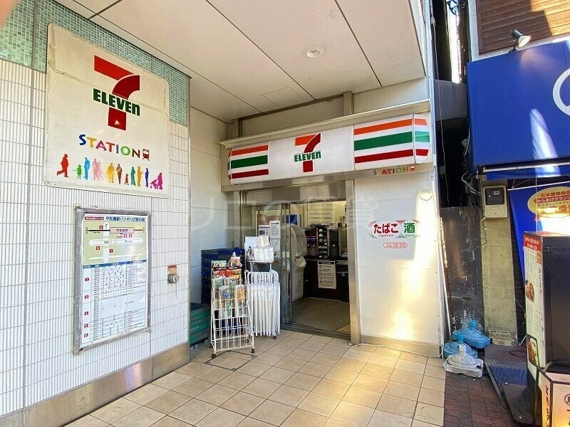 コンビニ　セブン-イレブン 京急ＳＴ平和島店（コンビニ）まで1640m