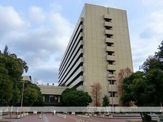 役所　姫路市役所（役所）まで900m