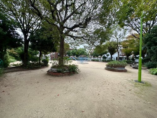公園　長洲東通子ども広場（公園）まで336m