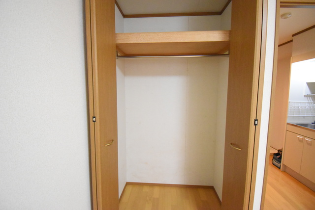 収納　203号室写真