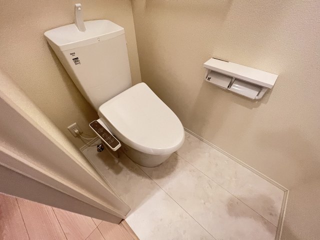 トイレ　参考写真