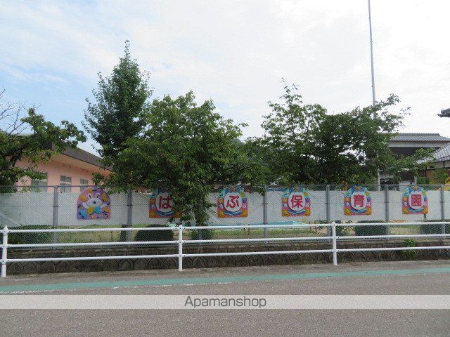 幼稚園・保育園　垣生保育園（幼稚園・保育園）まで291m
