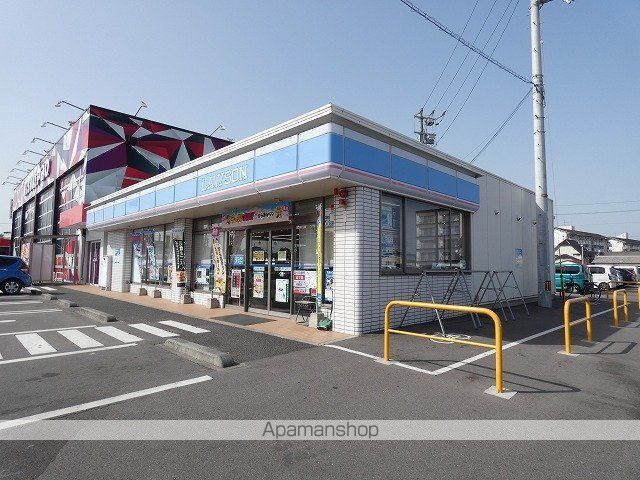コンビニ　ローソン今治南鳥生店（コンビニ）まで287m