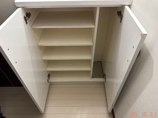 収納　靴入