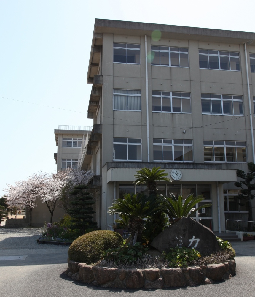 小学校　米田西小学校（小学校）まで1043m