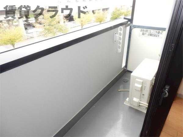 バルコニー　落ち着いた時間を過ごせるバルコニーです