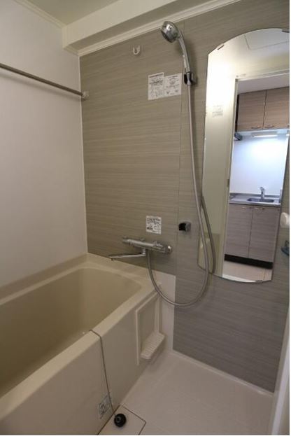 バス・シャワールーム　他のお部屋の参考写真となります。