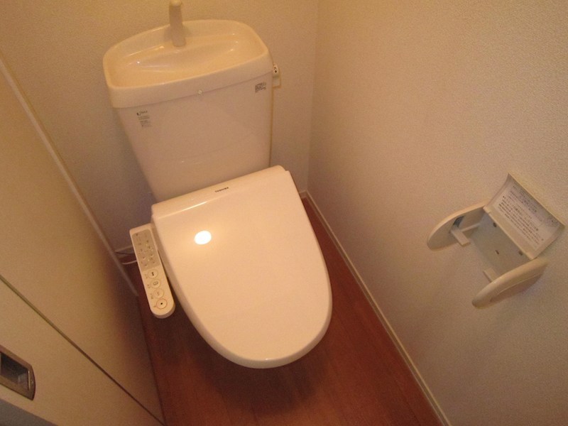 トイレ　参考写真