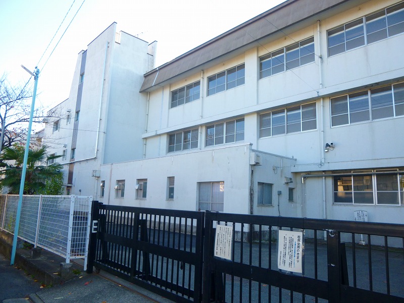 小学校　稲城第四小学校（小学校）まで120m