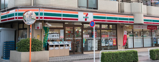 コンビニ　セブンイレブン 江東海辺店（コンビニ）まで130m