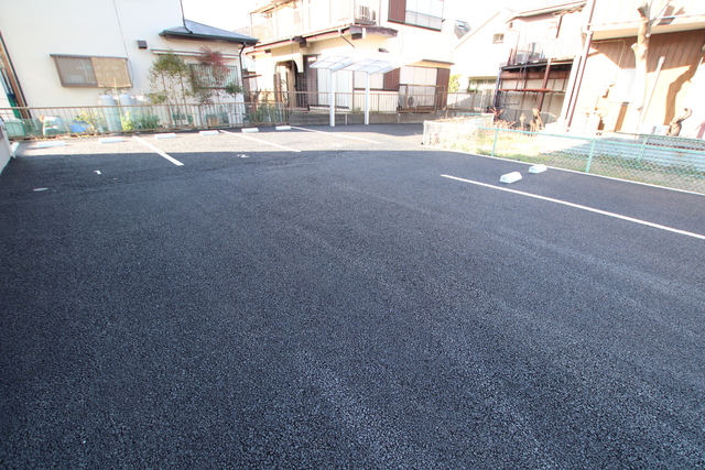 駐車場　駐車場（要空き確認）