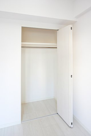 収納　別号室のものです。現状優先になります。