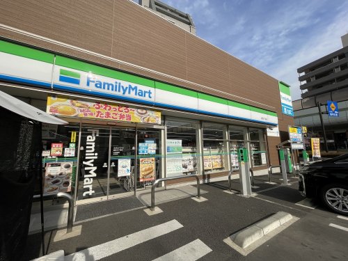 コンビニ　ファミリーマート 金町五丁目店（コンビニ）まで702m