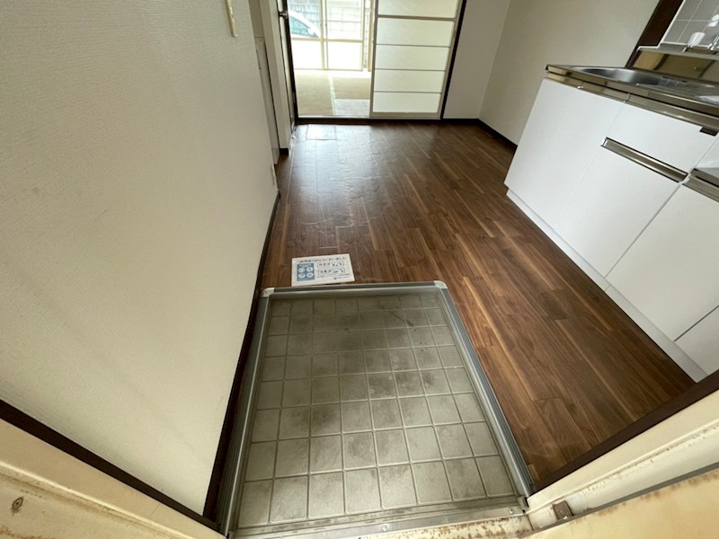 玄関　別部屋参照