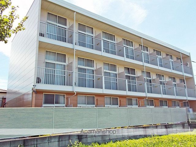 東武東上線 柳瀬川駅 徒歩60分 3階建 築24年の外観写真