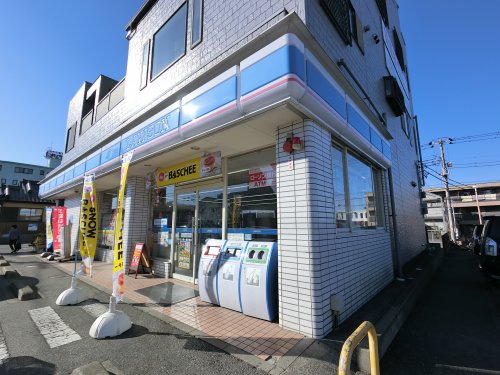 コンビニ　ローソン 袖ヶ浦駅前店（コンビニ）まで306m