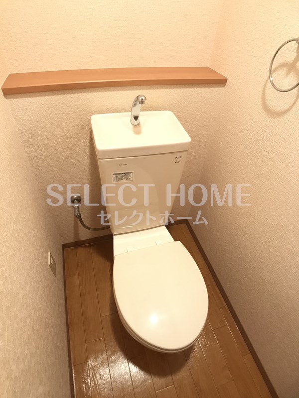 トイレ　同型タイプ