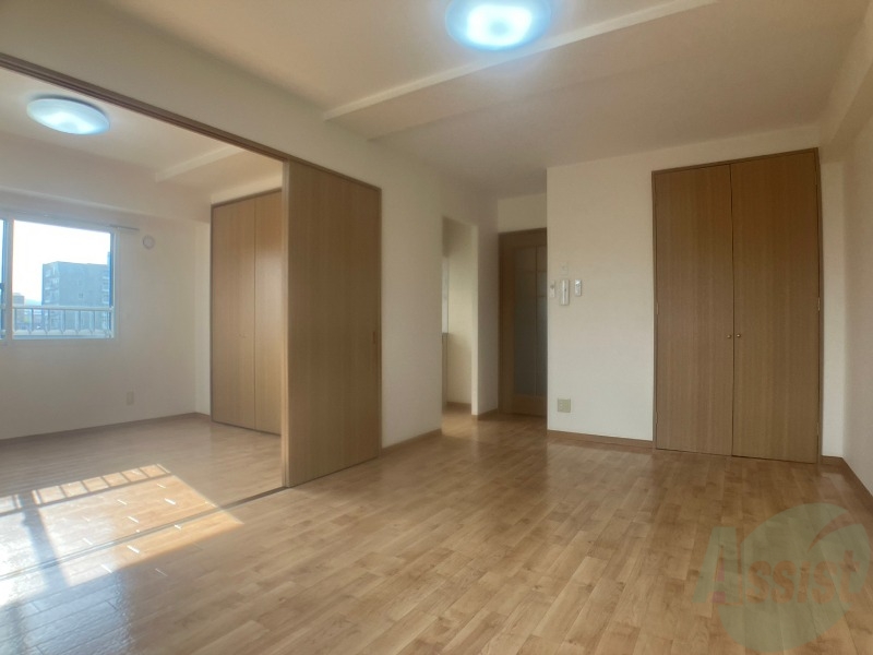 居室・リビング　広くてキレイなお部屋が広がっていて、充実した生活が送れそう。
