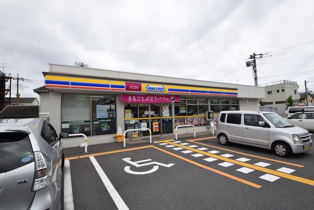 コンビニ　ミニストップさいたま吉野町店（コンビニ）まで2017m
