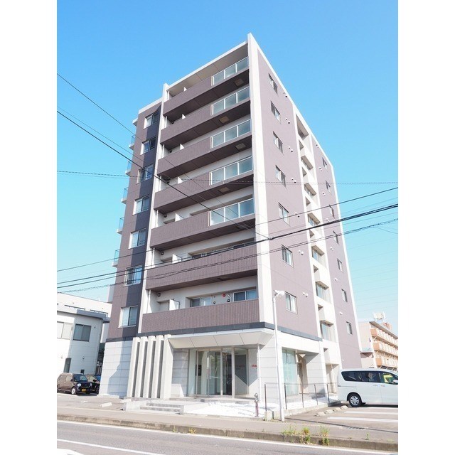 建物外観　鉄筋コンクリート造