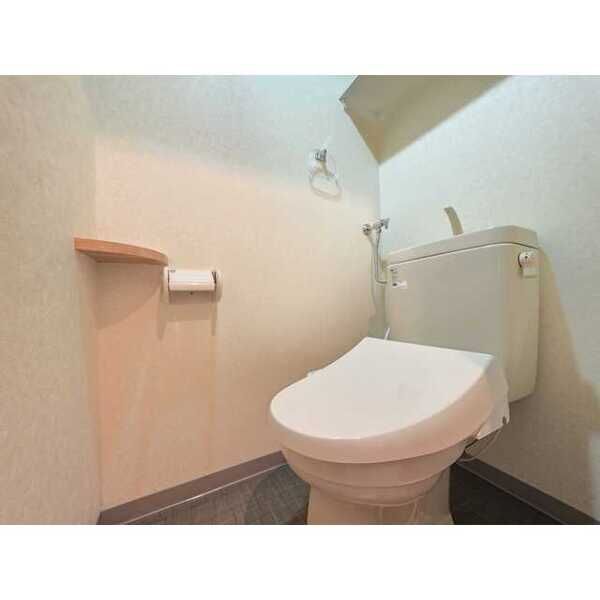アンビエンテ131のトイレ写真
