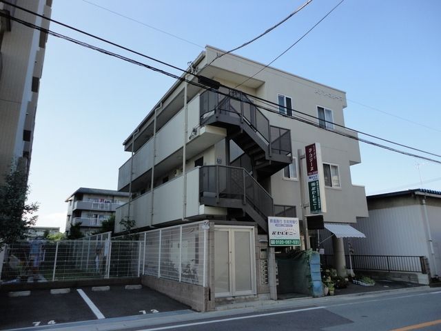 建物外観　★外観★