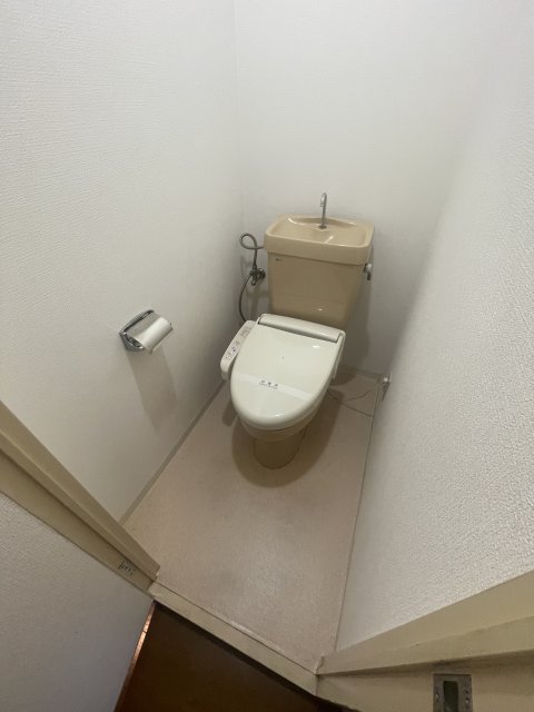 リアライズ尼崎のトイレ写真