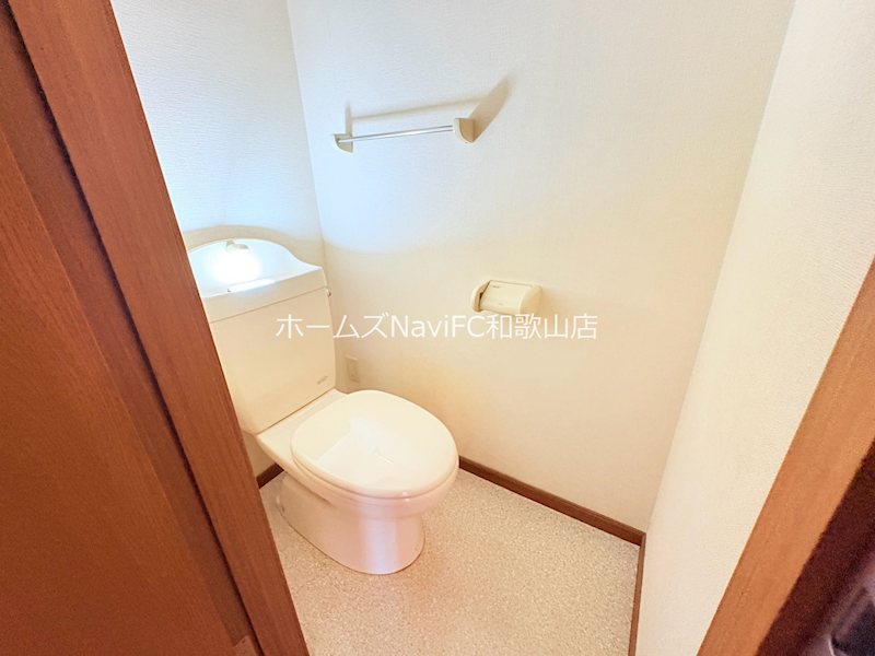 エクセレントドムスIのトイレ写真