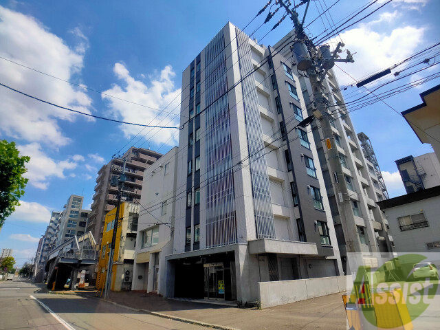 建物外観　札幌市北区北１８条西「ラトゥール１８」