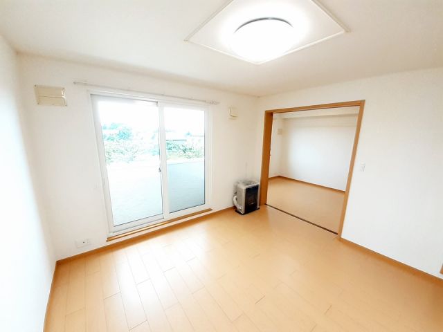 クレメント スクエアの居間写真