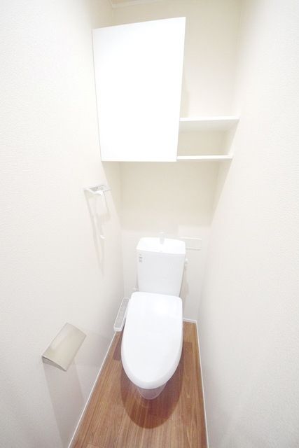 サン ストレートのトイレ写真