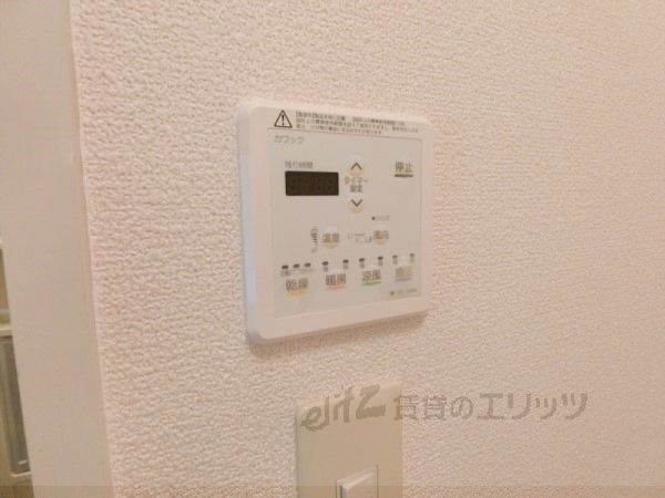 その他　給湯器リモコン
