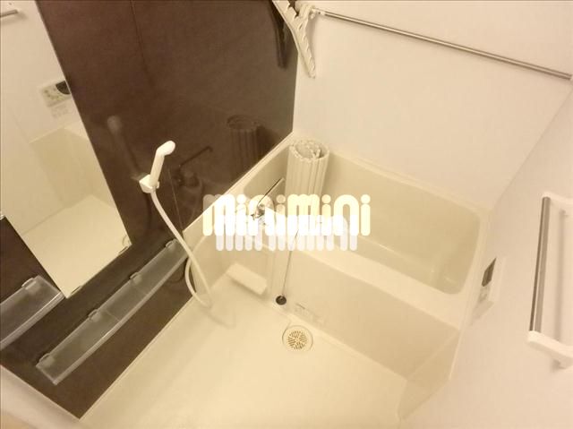 バス・シャワールーム　お洒落なバスルーム