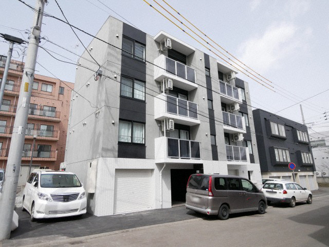 建物外観　インターネットが無料で利用可能なマンションです♪