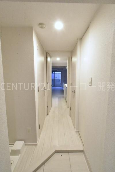 玄関　別部屋の参考写真です。現況有姿