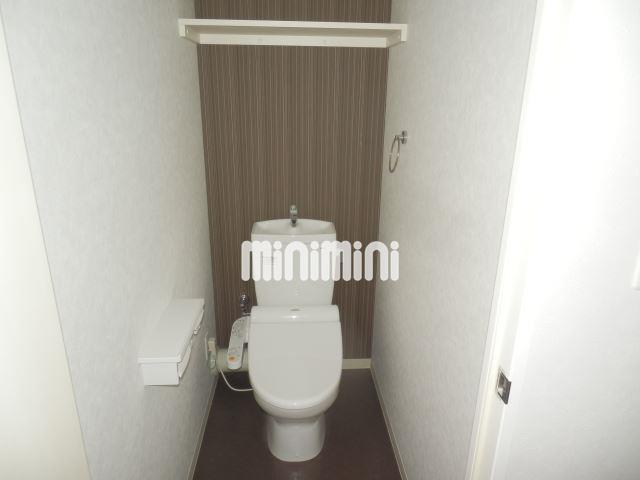 トイレ　ウォシュレット付きのトイレです。
