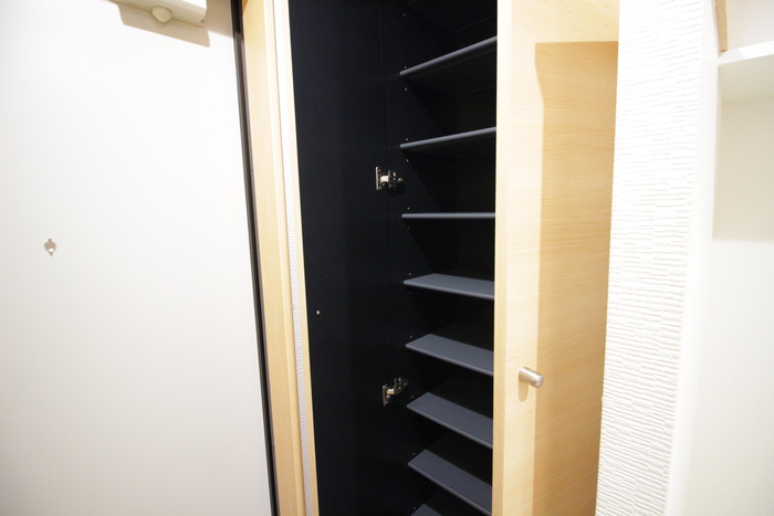 Residenciaの玄関写真