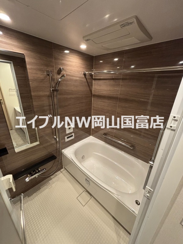 バス・シャワールーム　浴室１４１８サイズ
