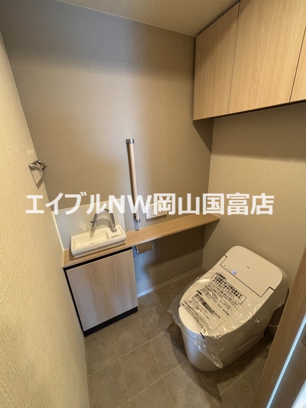 トイレ　最新のタンクレストイレ