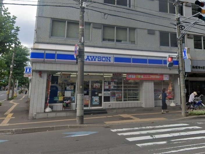 コンビニ　ローソン札幌南3条西店（コンビニ）まで171m
