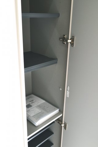 収納　玄関収納です